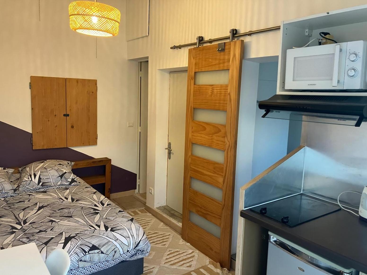 Le Nid Castries - Charmant Logement Complet Et Equipe Centre Castries Proche Montpellier מראה חיצוני תמונה